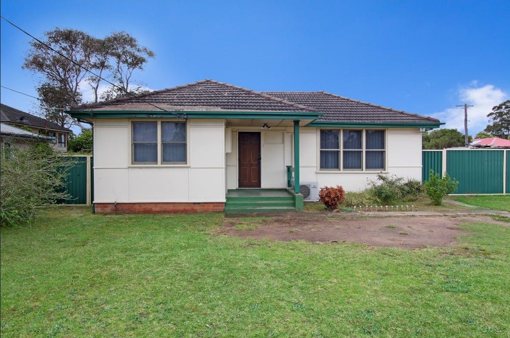 64 Bennett Road COLYTON NSW 2760