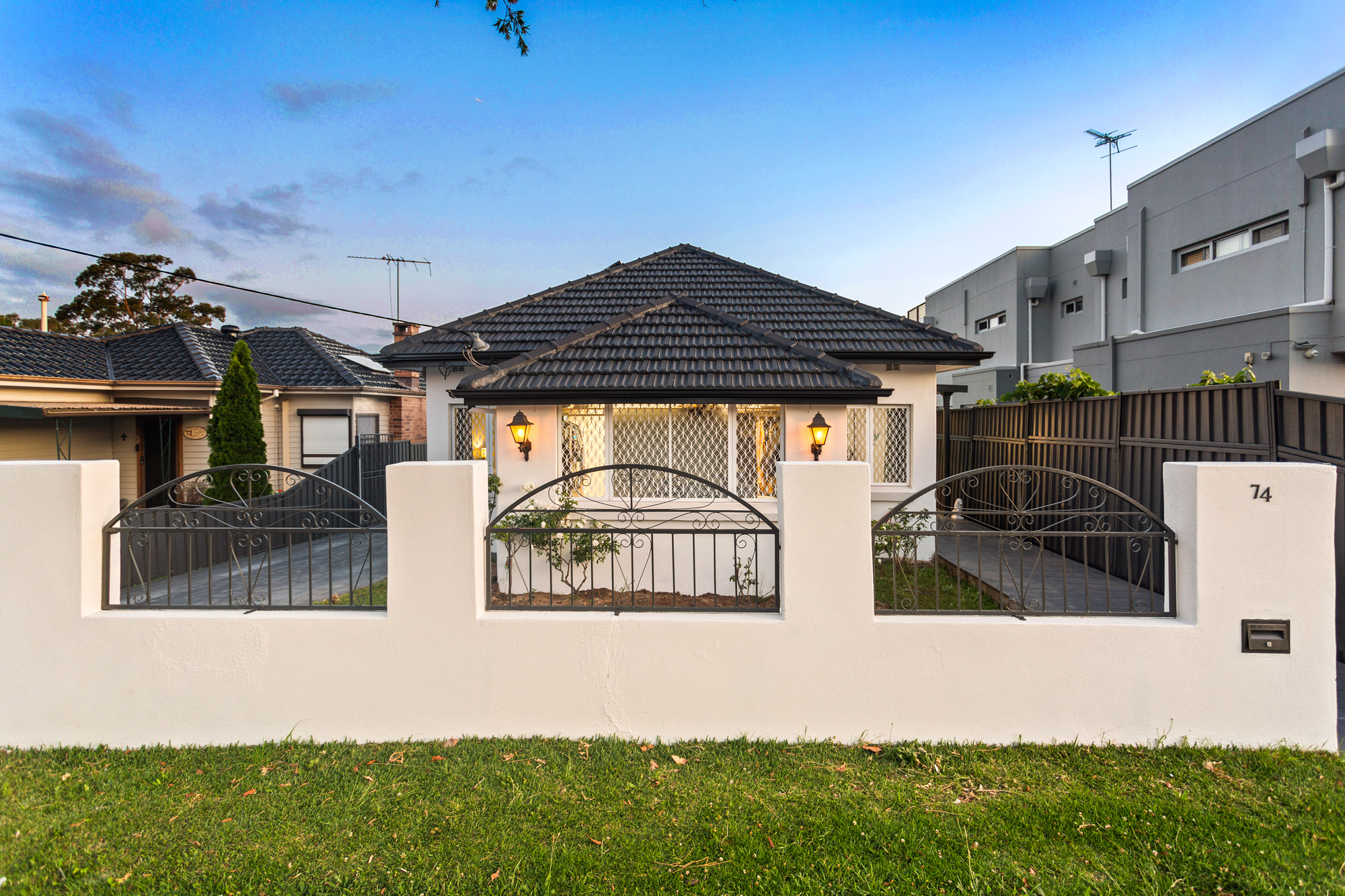74 Lancaster Avenue PUNCHBOWL NSW 2196
