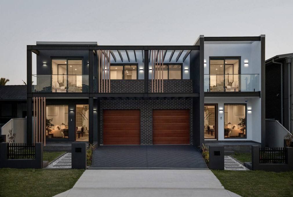 189 Rex Road GEORGES HALL NSW 2198